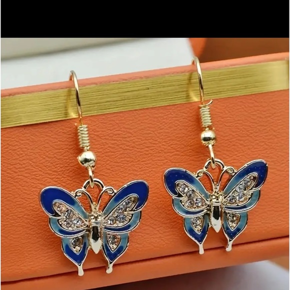 Exquisite Blue Enamel Butterfly Design Shiny Zircon Decor Dangle Earrings. - Picture 3 of 3